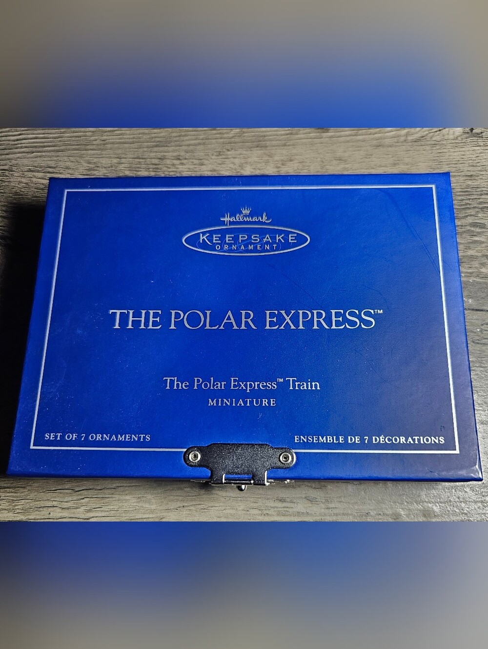 2005 Hallmark Ornament The Polar Express Train Miniature Set of 7 Die Cast Metal